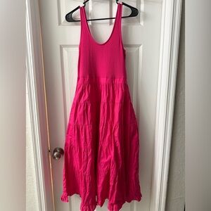 NWT Dillard's Chelsea and Violet Hot Pink Tiered Midi
Dress